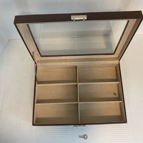 Tech Swiss 6 XL Pair Compartments Eyeglass Display Box Storage Case. Key Lock - Picture 5 of 7